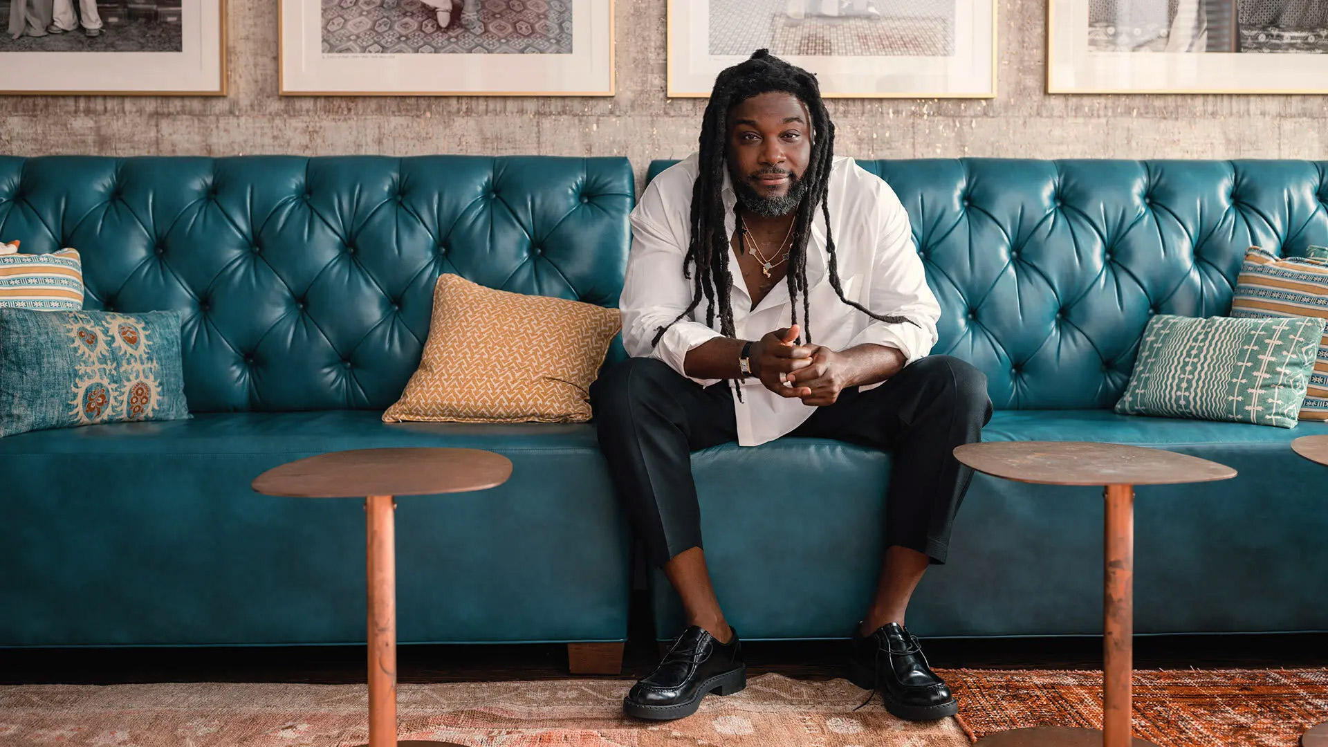 Jason Reynolds '05, in appealing to kids who dislike reading, describes what he does as “not write boring books.” Photo courtesy of John D. and Catherine T. MacArthur Foundation.